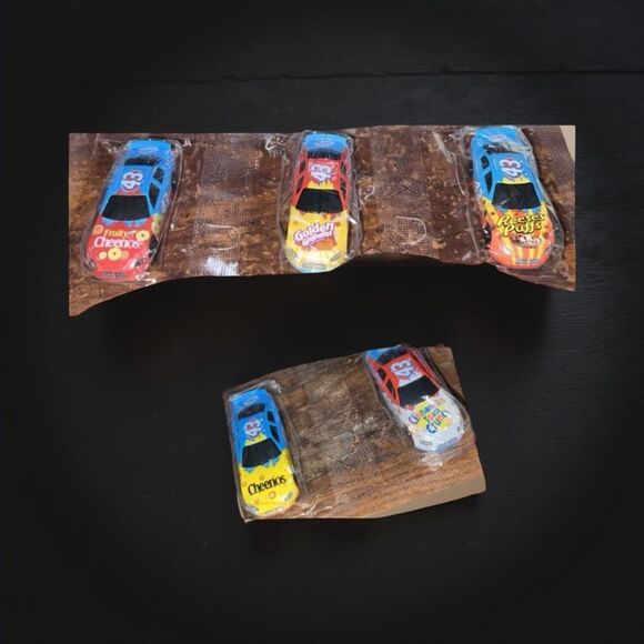 5 Sealed Nascar Petty GM Tribute Cereal Promo Cars Cheerios Reeses Complete Set - Picture 6 of 6